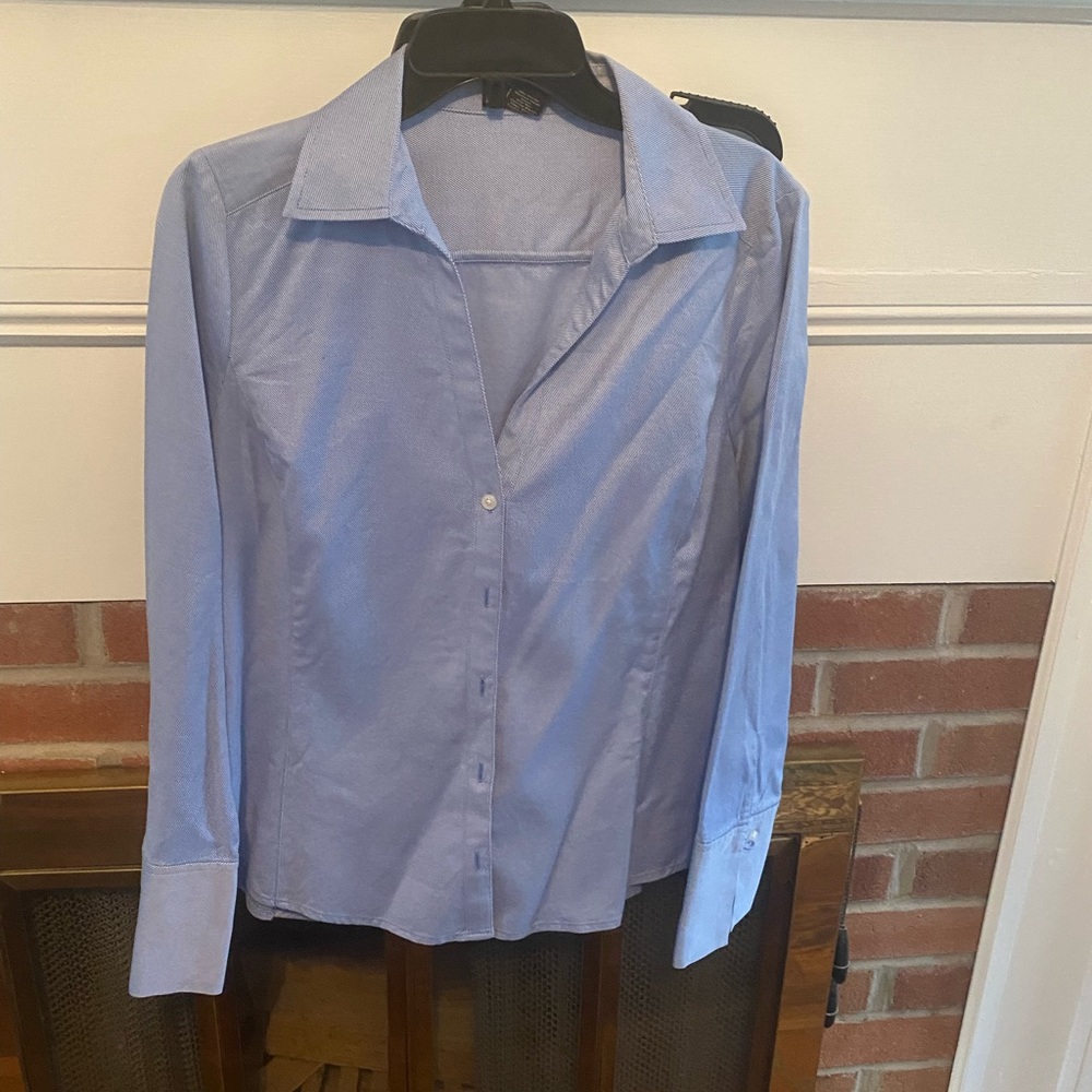Ann Taylor dress shirt.  Size 10